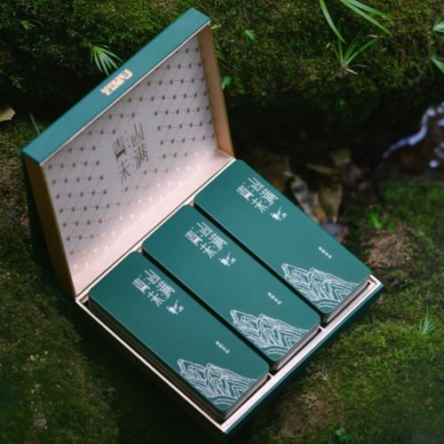 青山未满-慧苑老枞水仙