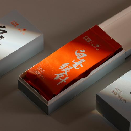 片仔癀-白毫银针