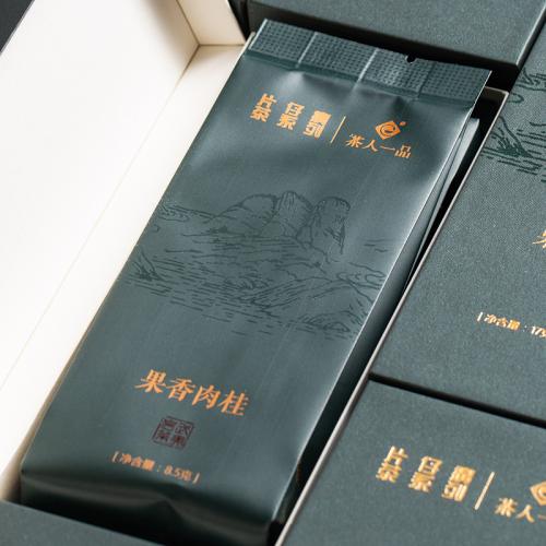 片仔癀-果香肉桂